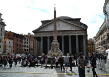 Photo Rom - die Piazza della Rotonda mit dem Obelisco Macuteo und dem Pantheon